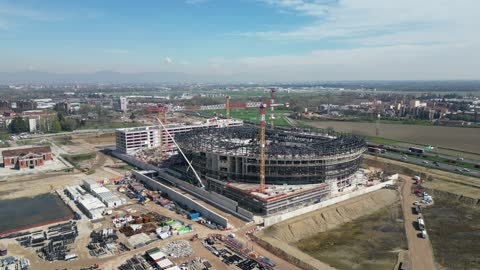 Foto del cantiere di costruzione dell'arena Santa Giulia