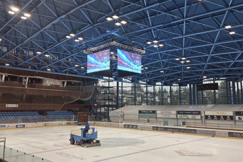 Stadio del ghiaccio di Cortina